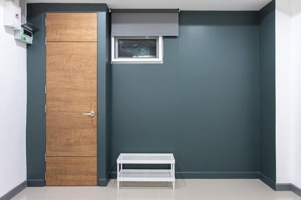 P1 Silom Pan Large Room Full Kitchen Wifi 4-6Pax Banguecoque Exterior foto
