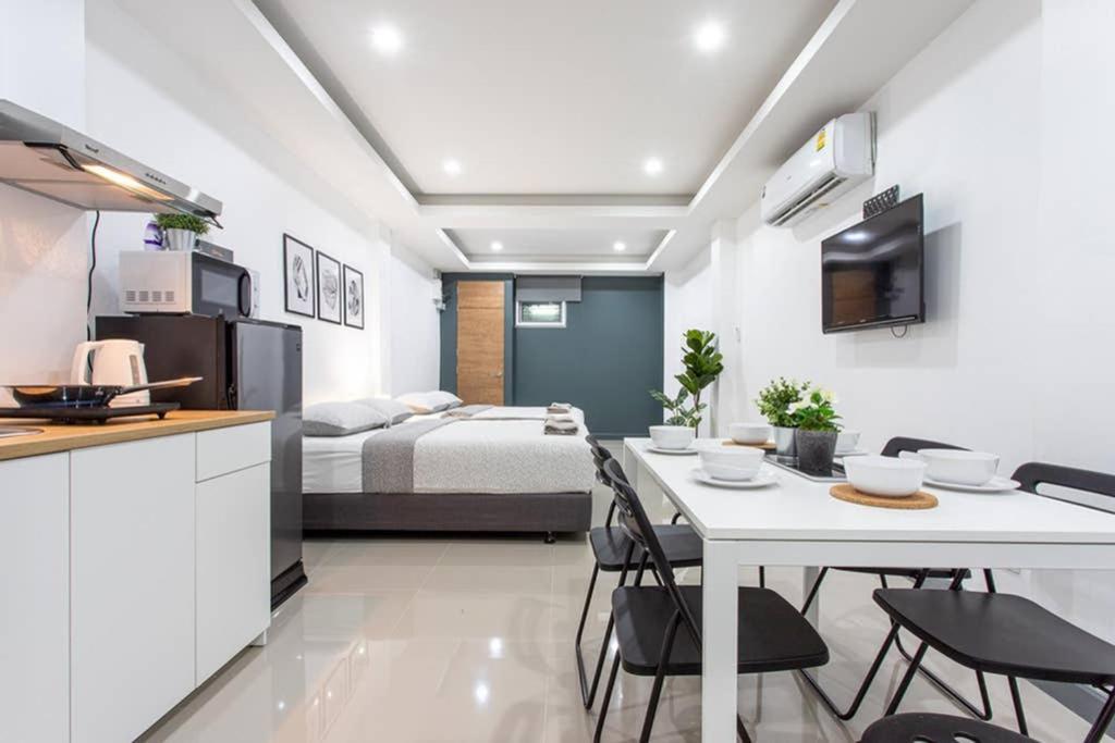 P1 Silom Pan Large Room Full Kitchen Wifi 4-6Pax Banguecoque Exterior foto
